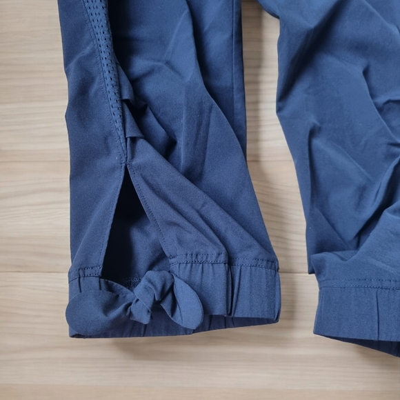๐3/$40 Sale! Kyodan Activewear Quick Dry Capris With Mesh Fabric & Side Ties - Picture 5 of 12